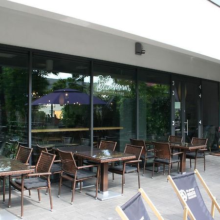 Executive 2-Bedroom Apartment Krasków Εξωτερικό φωτογραφία