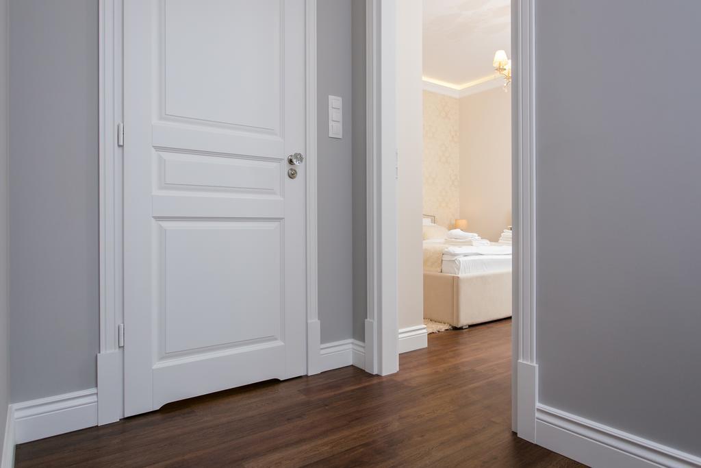 Executive 2-Bedroom Apartment Krasków Εξωτερικό φωτογραφία