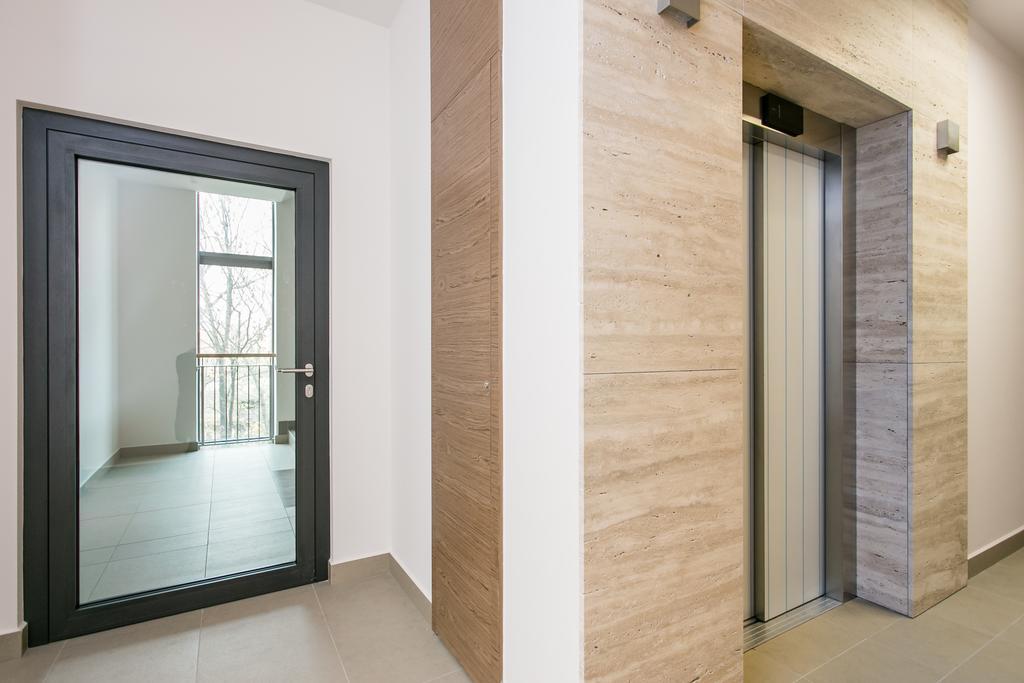 Executive 2-Bedroom Apartment Krasków Δωμάτιο φωτογραφία