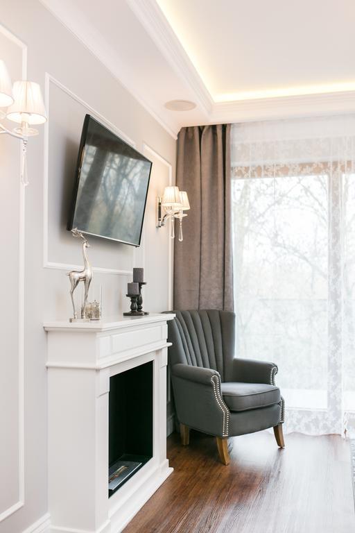 Executive 2-Bedroom Apartment Krasków Εξωτερικό φωτογραφία